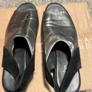 Arche Sandals